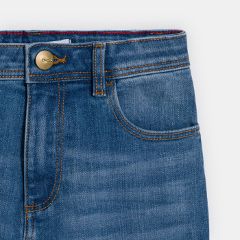 بنطال جينز بقصة واسعة متين باللون الأزرق للأولاد